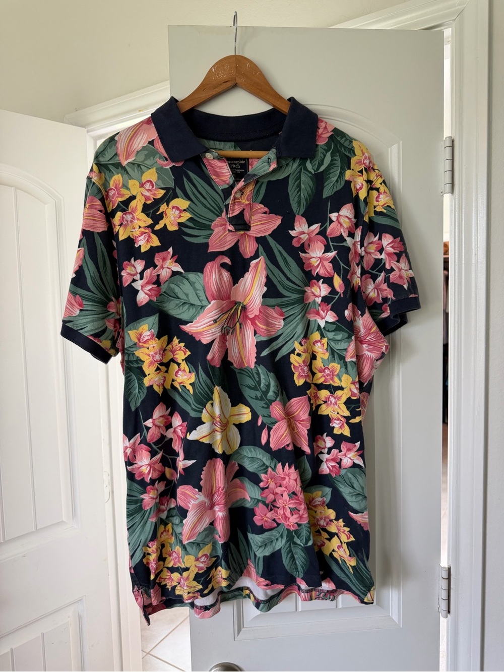 Abercrombie & Fitch Navy Hawaiian Floral Polo